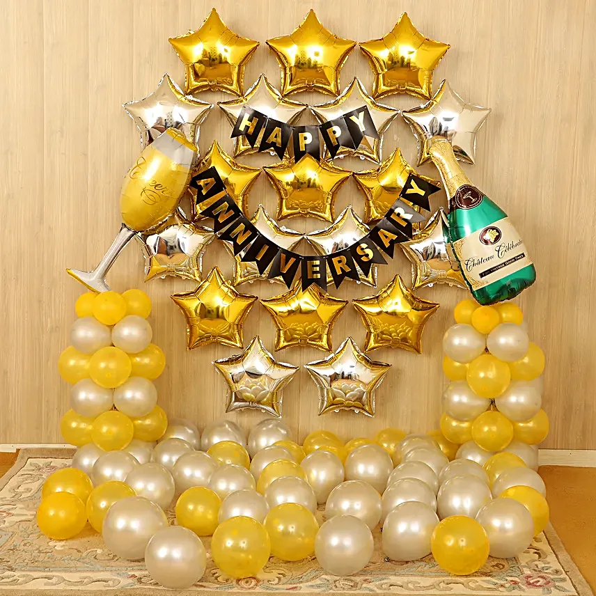 Gold Silver Anniversary Décor