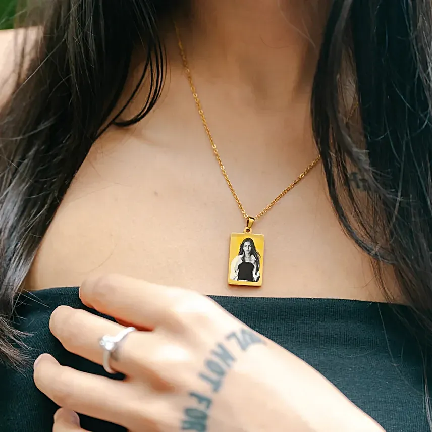 Golden Memories Personalised Pendant