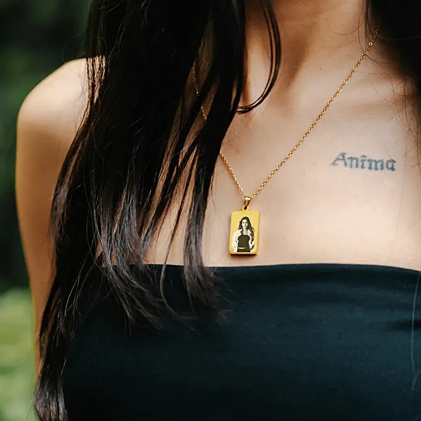 Golden Memories Personalised Pendant