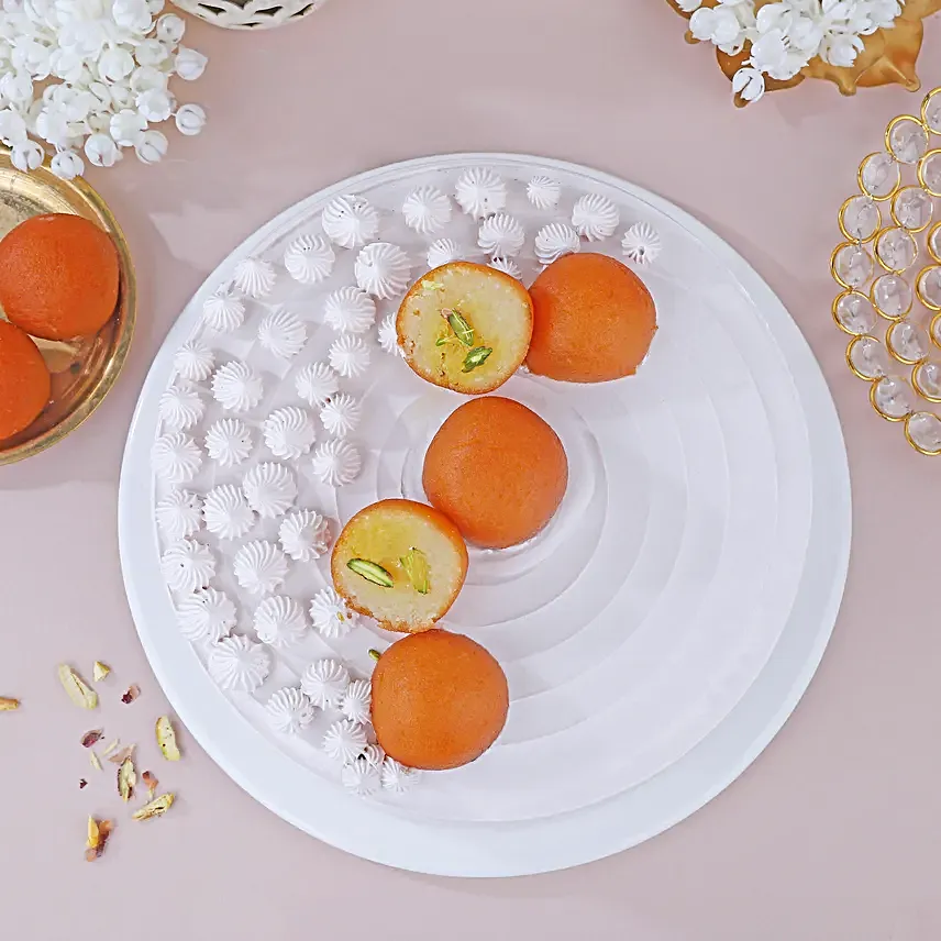 Gulab Jamun Festive Cake 1 Kg
