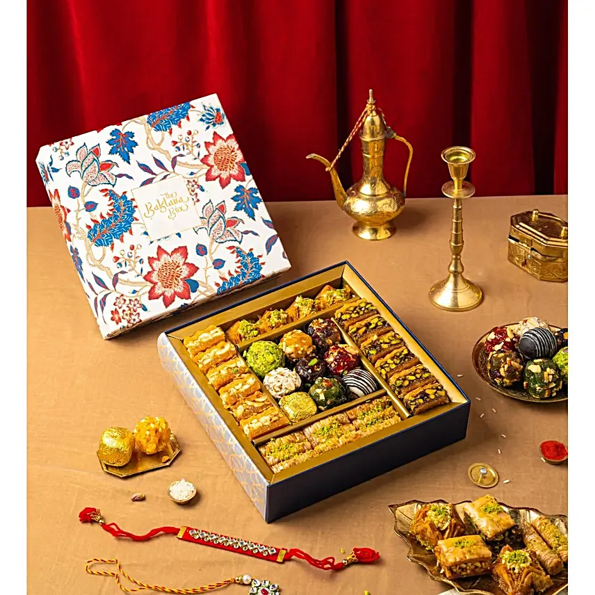Handcrafted Kundan Rakhi Set N Classic Baklava Box