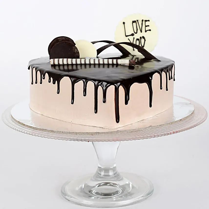 Online creamy Heart shape cake