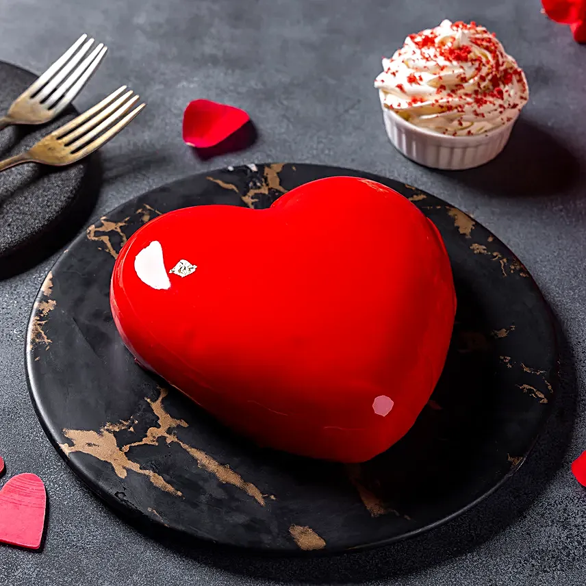 Heart Shaped Valentines Cake 500gm