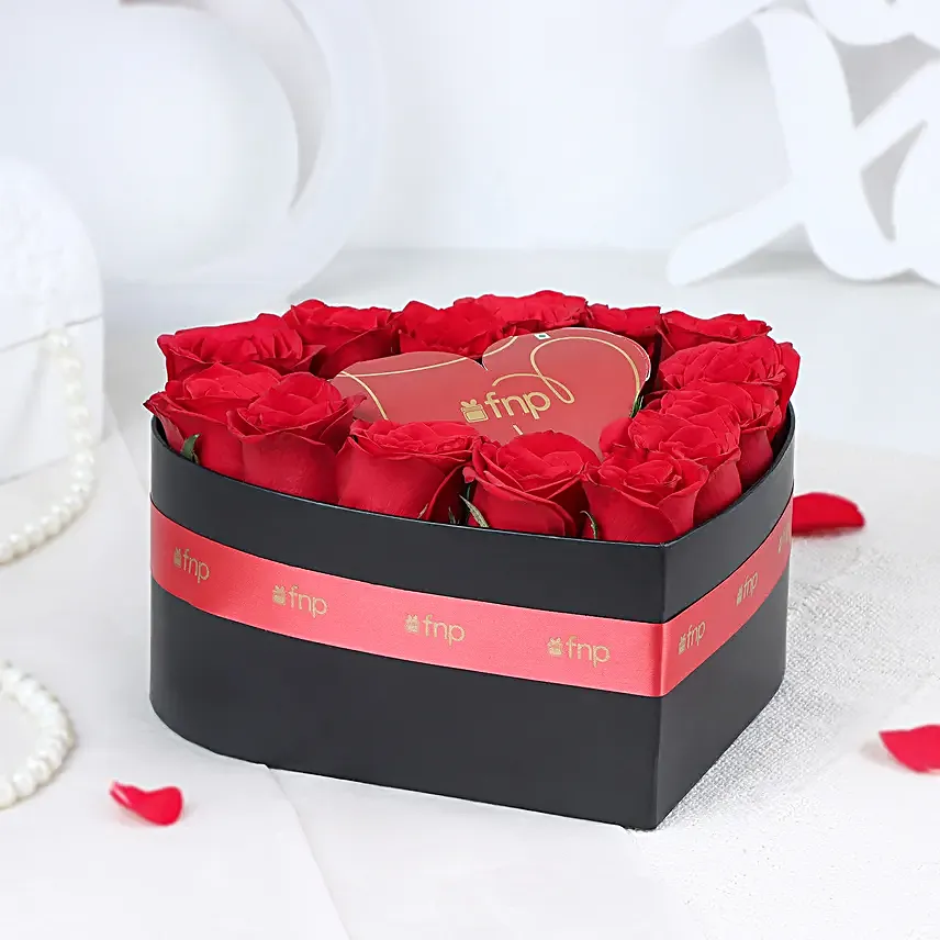 Hearty Indulgence Valentine Hamper