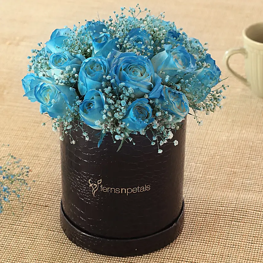 Heavenly Roses In FNP Signature Box