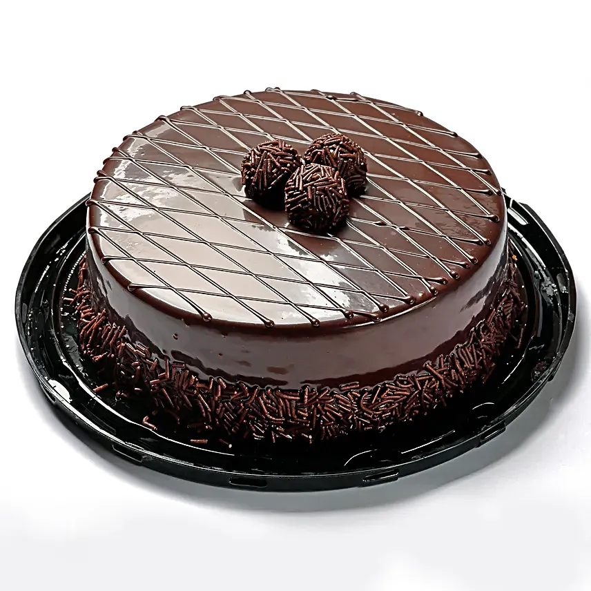 Heavenly Truffle Cream Cake- 1 Kg