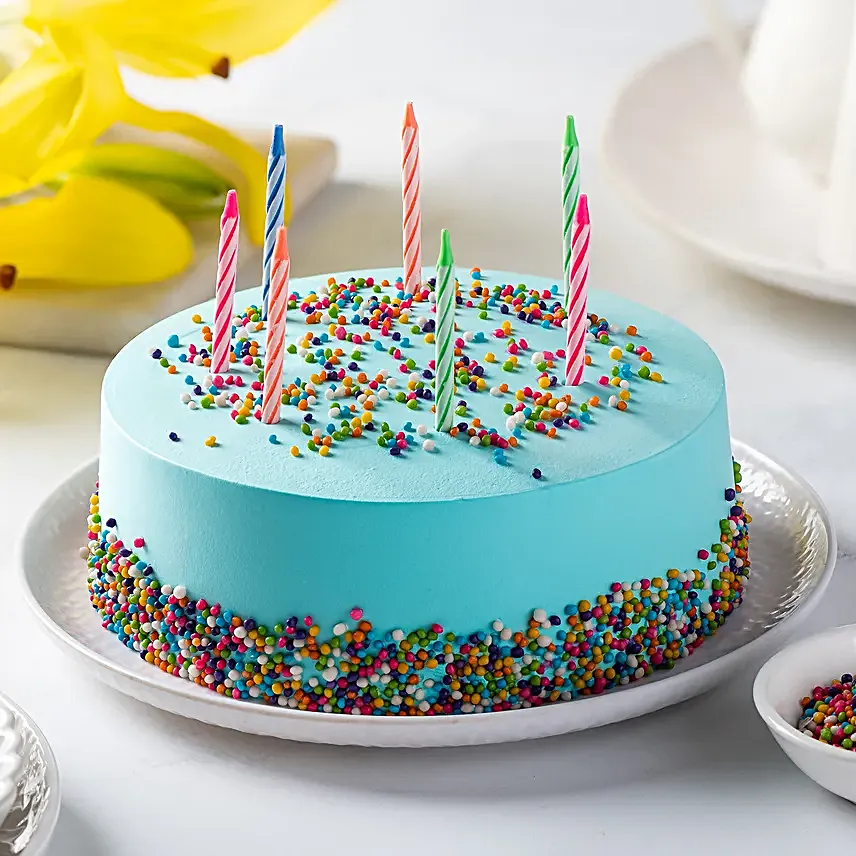 Heavenly Vanilla Cream Cake- Half Kg