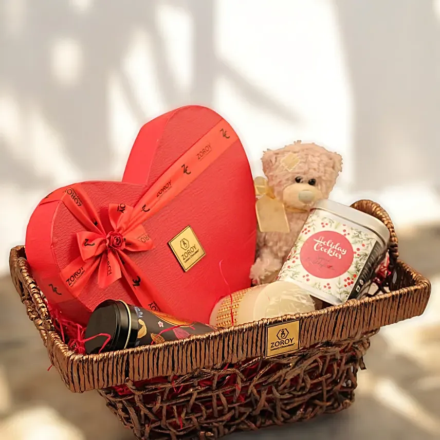 Hugs N Hearts Valentine Basket