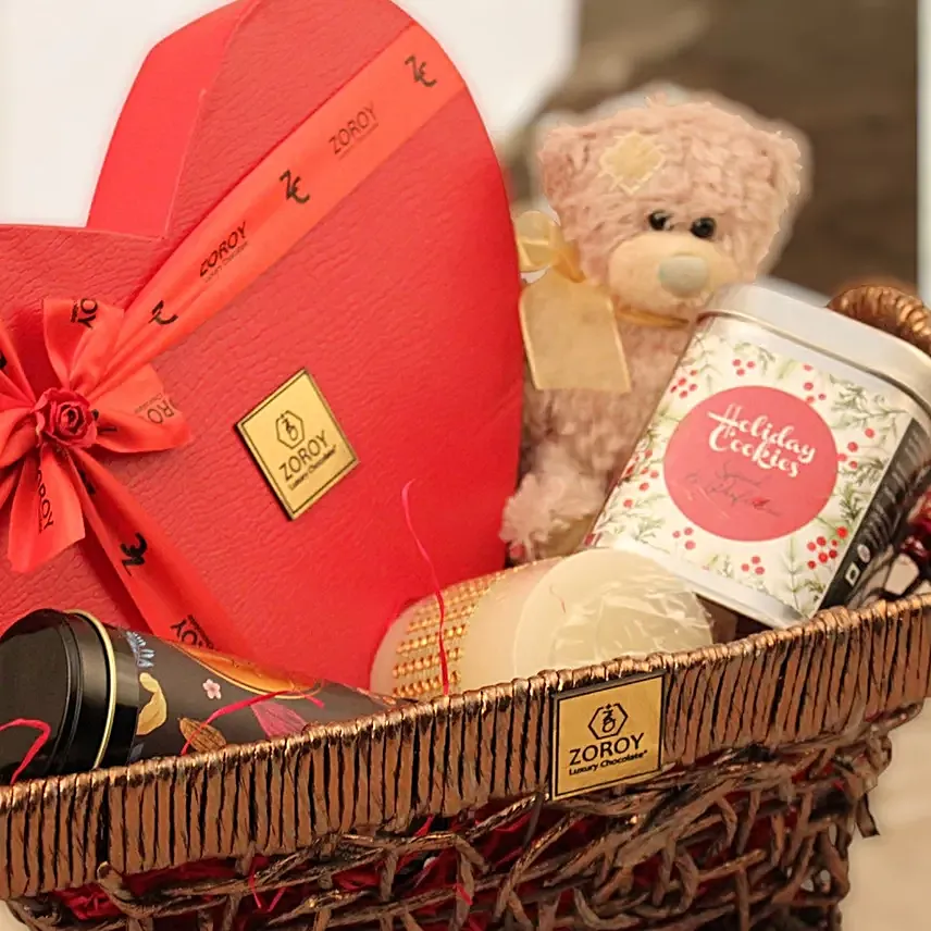 Hugs N Hearts Valentine Basket