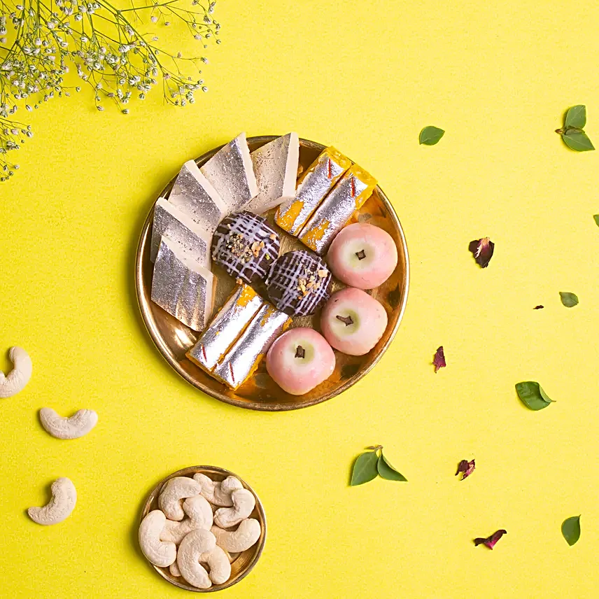 Kaju Infused Birthday Sweet Box