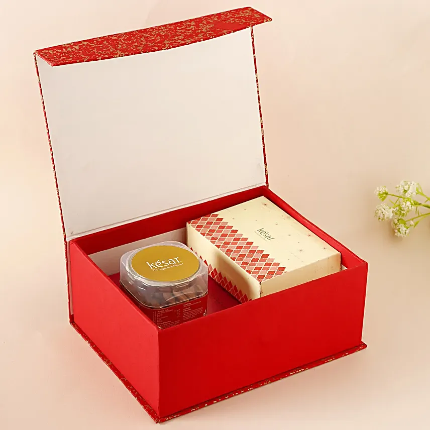 Karwa Chauth Sargi Mithai N Dry Fruit Box