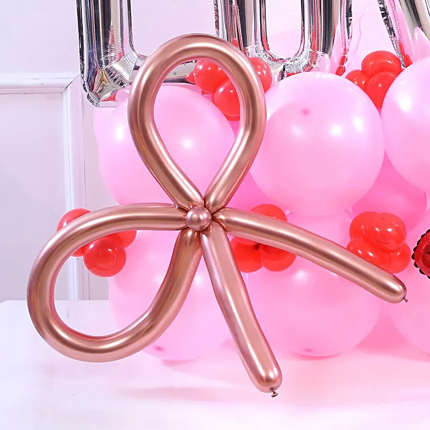 Kiss of Love Balloon Arrangement
