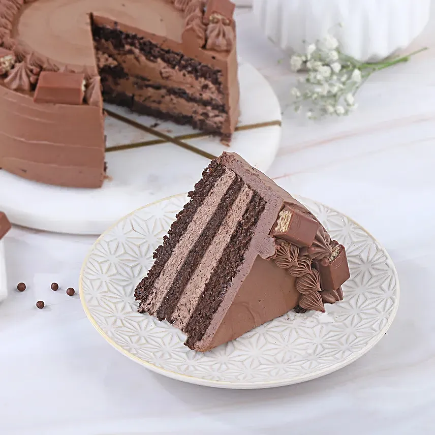 Kit Kat Crunch Cream Cake Half Kg