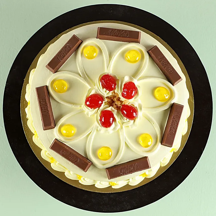 Online Kitkat Butterscotch Cake