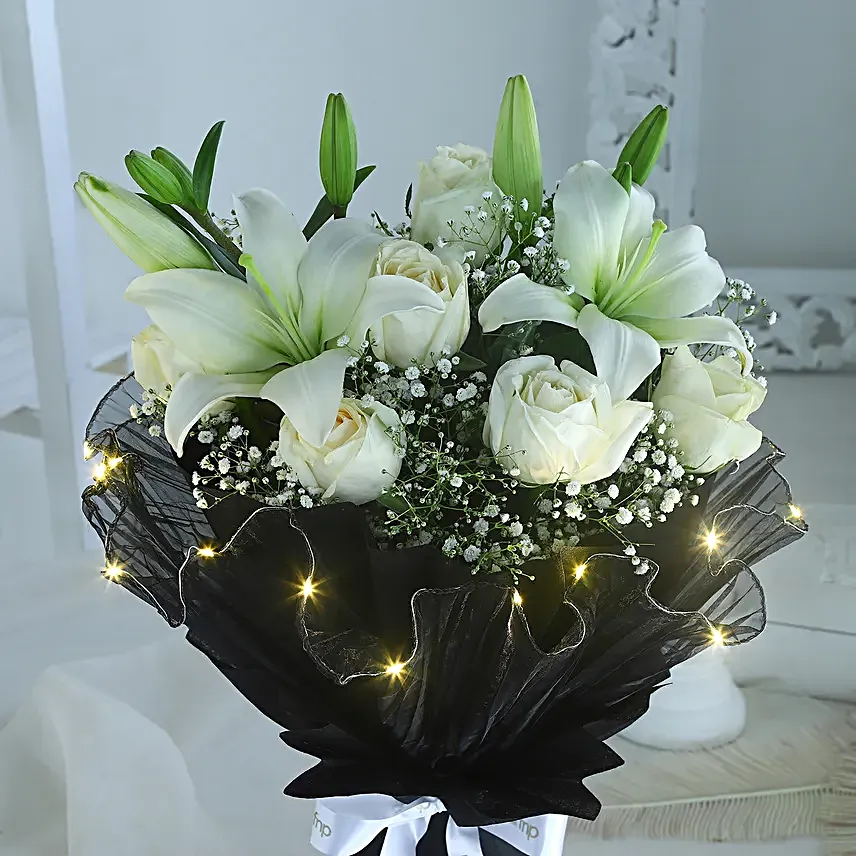 Light of Your Life Rose Bouquet