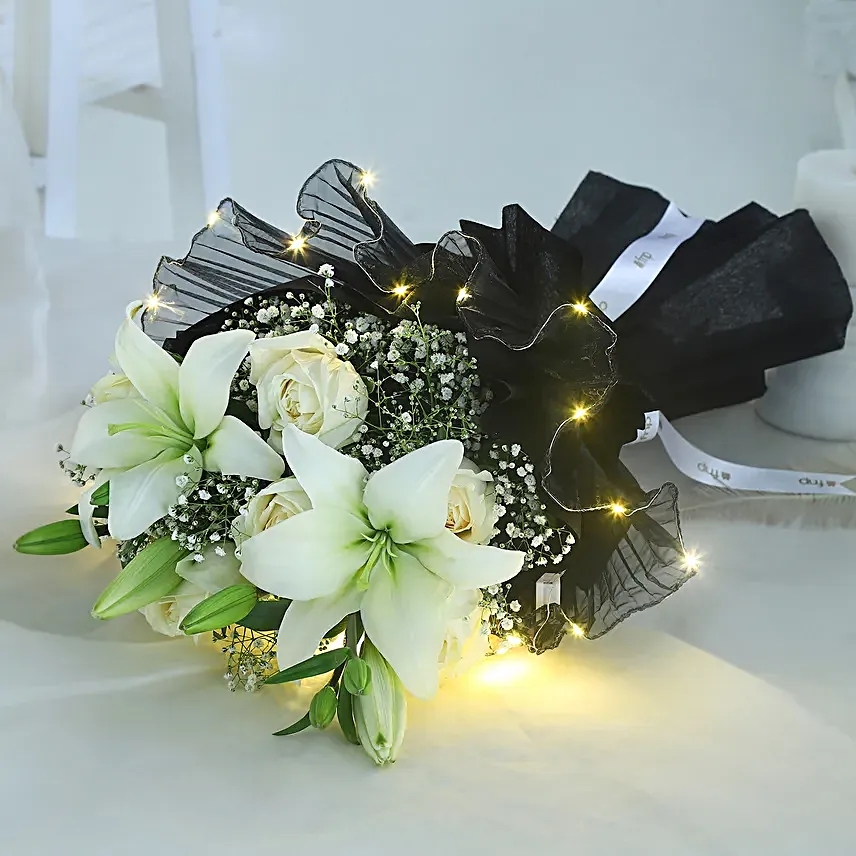 Light of Your Life Rose Bouquet