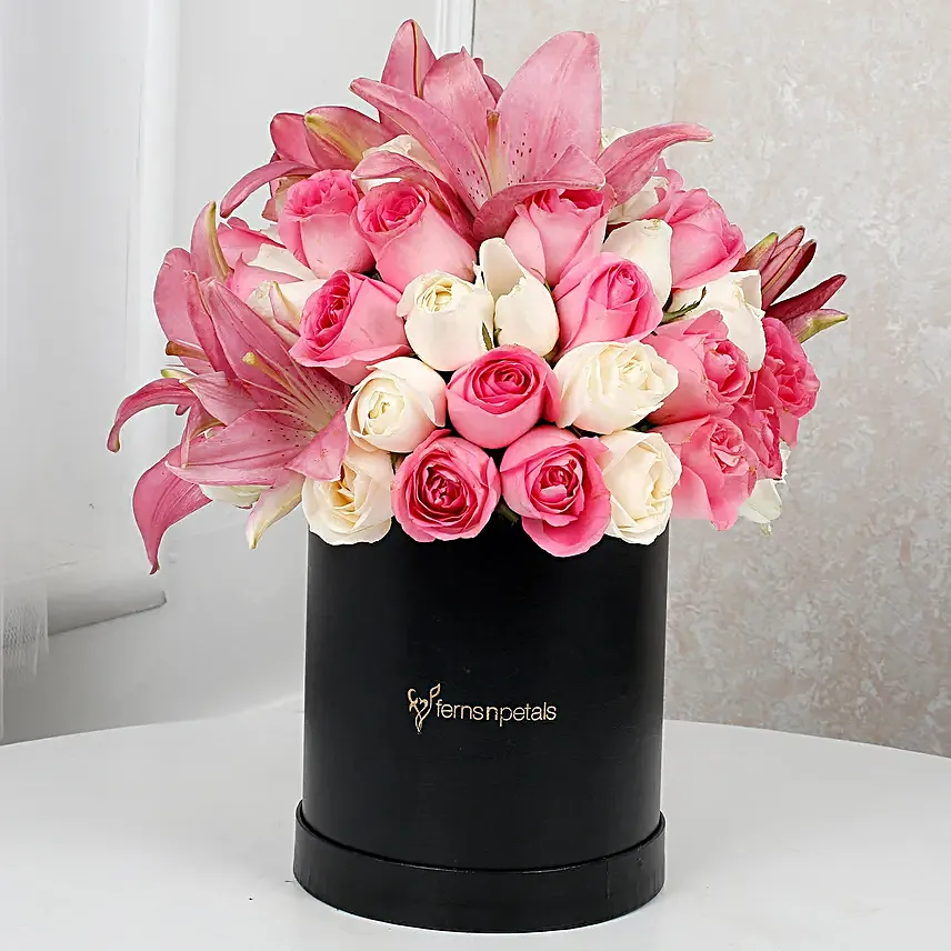 Charming Lilies N Rose Arrangement