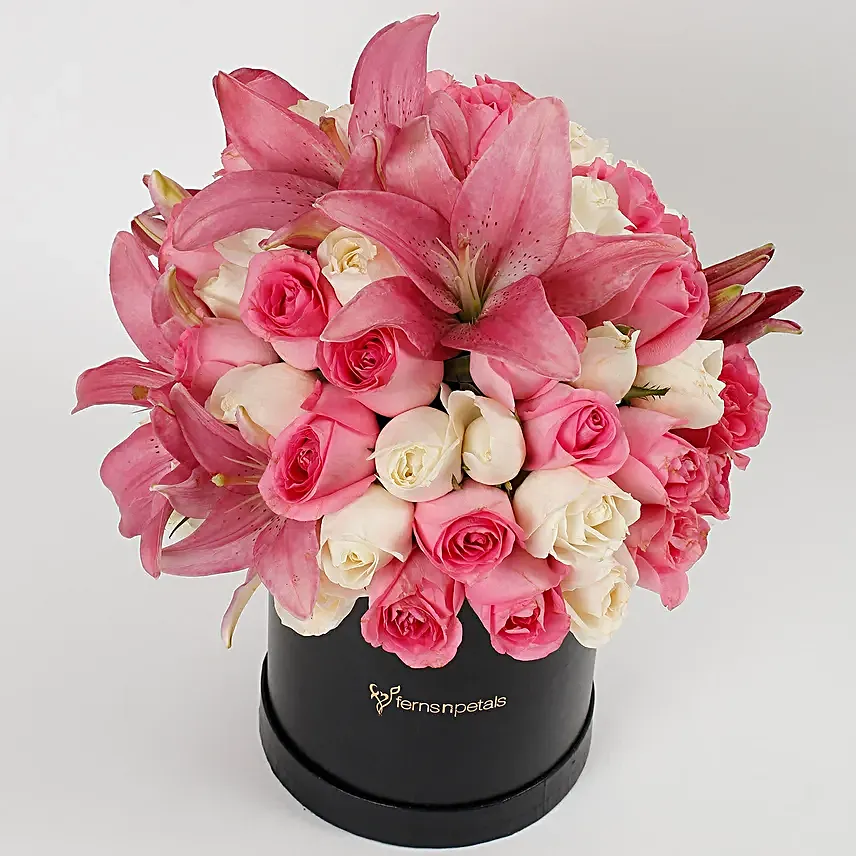 Charming Lilies N Rose Arrangement