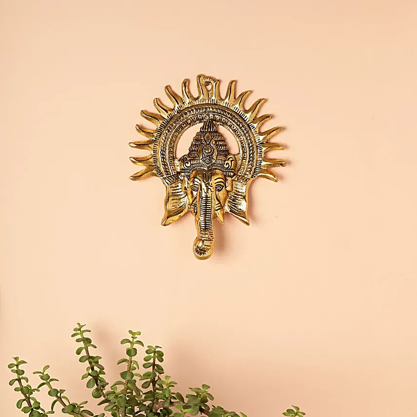 Lord of Prosperity Hanging