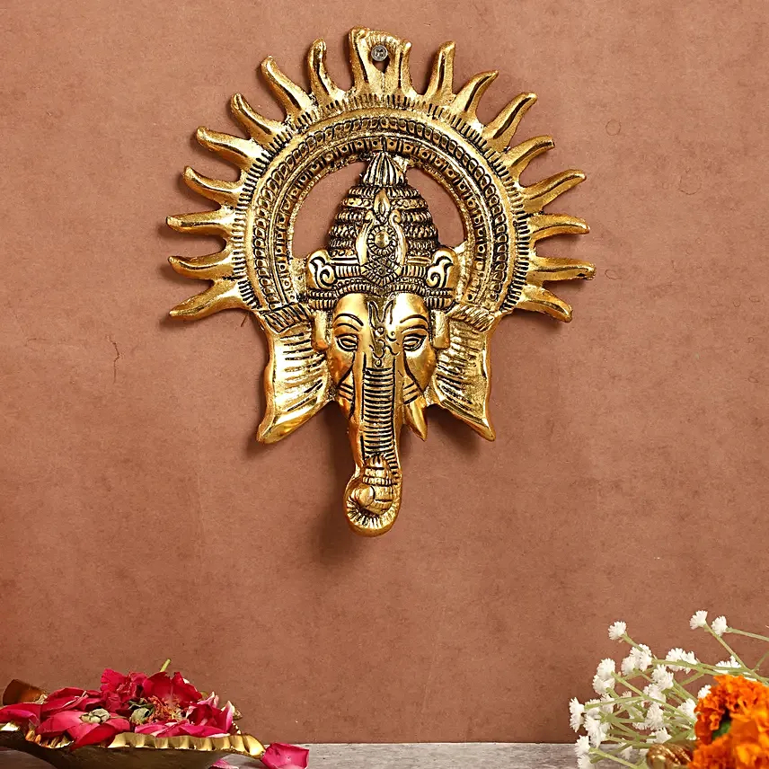 Lord of Prosperity Hanging