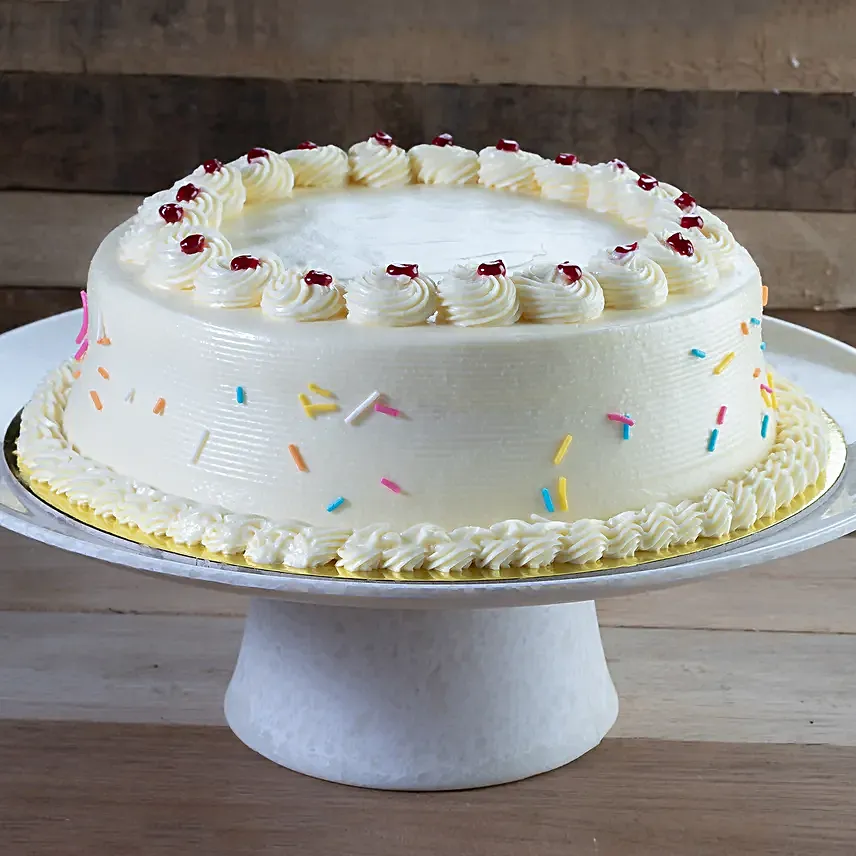 Love Designer Vanilla Cake Half Kg