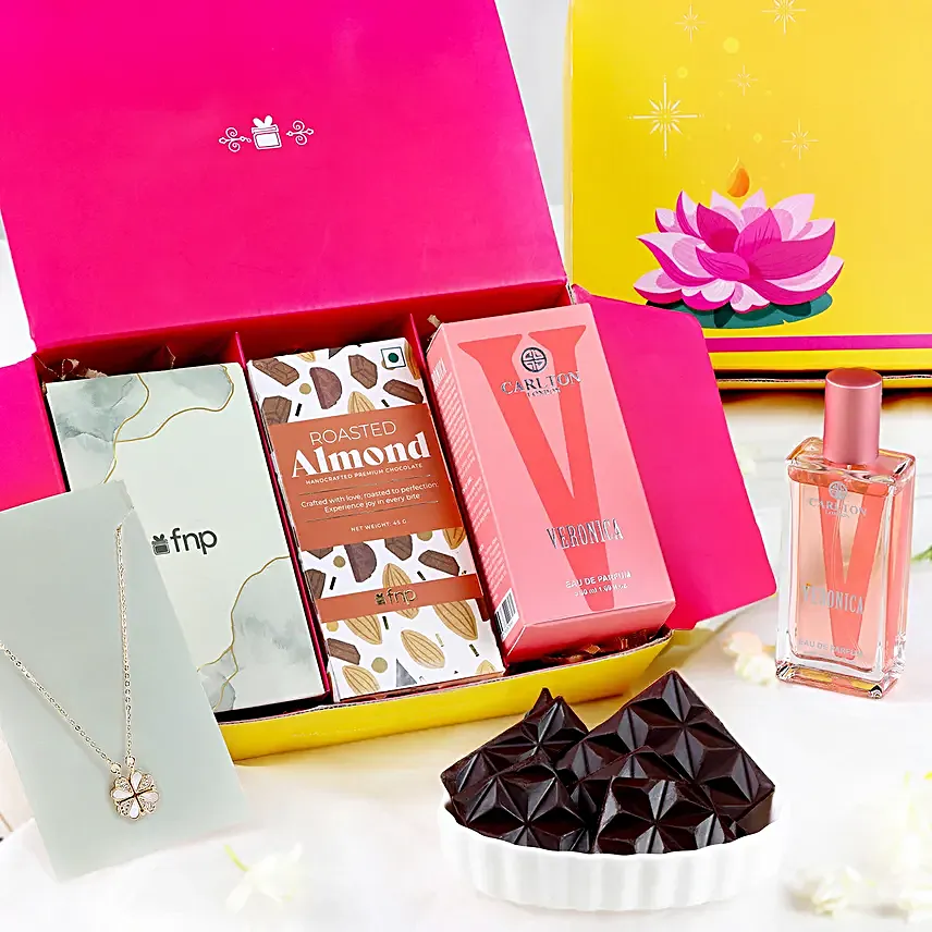 Love Essentials Gift Hamper For Her
