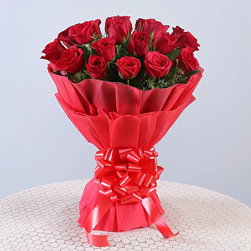 Love N Emotions - Bunch of 20 Red Roses.