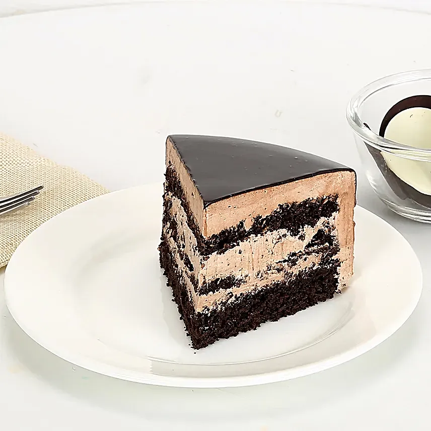 Love You Valentine Chocolate Cake Half Kg 