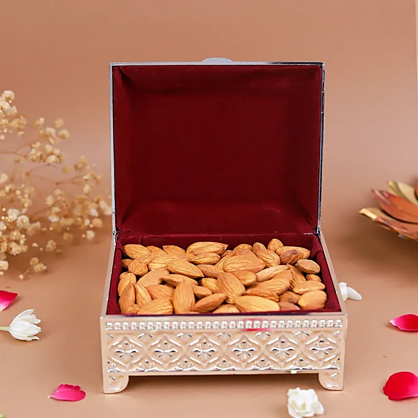 Luxury Almond Trunket