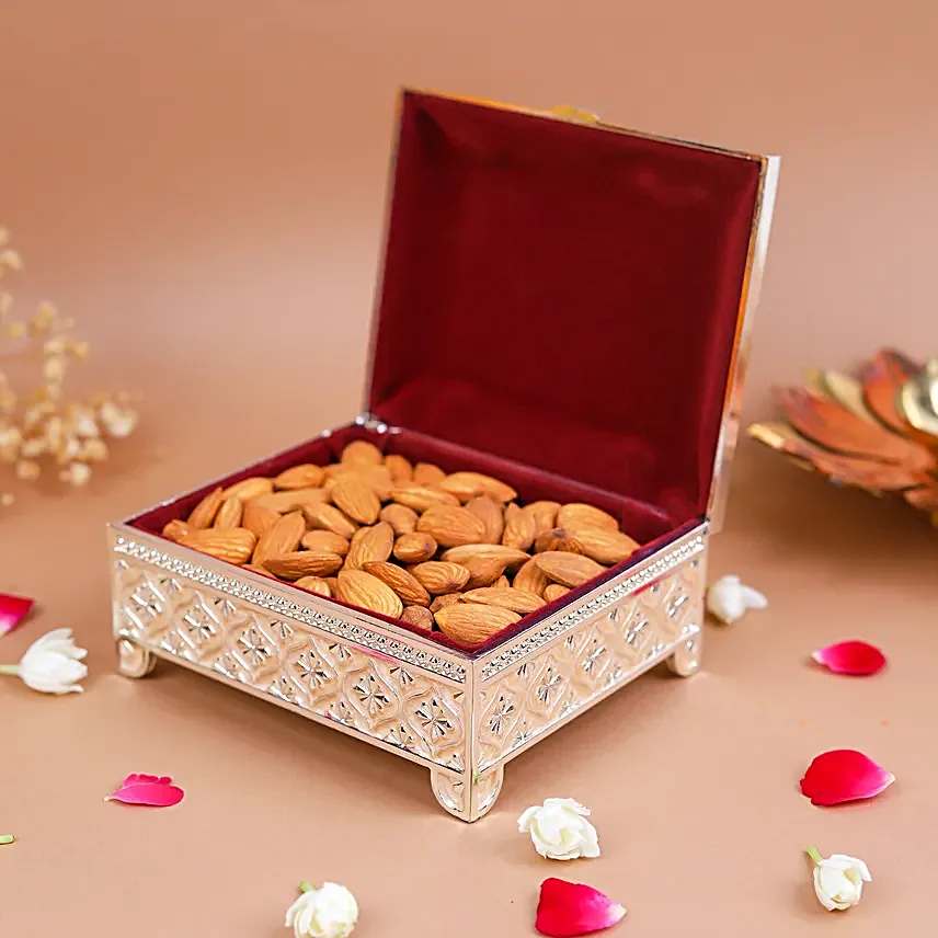 Luxury Almond Trunket