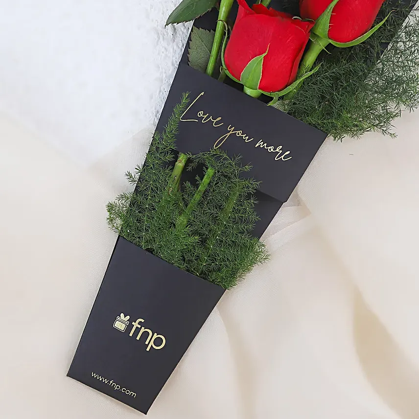 Magic Of Love Red Rose Sleeves