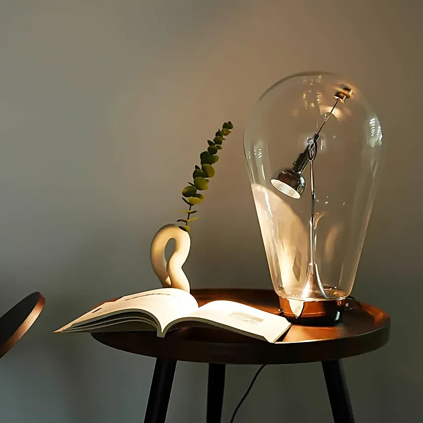 Magnetic Bulb Table Lamp