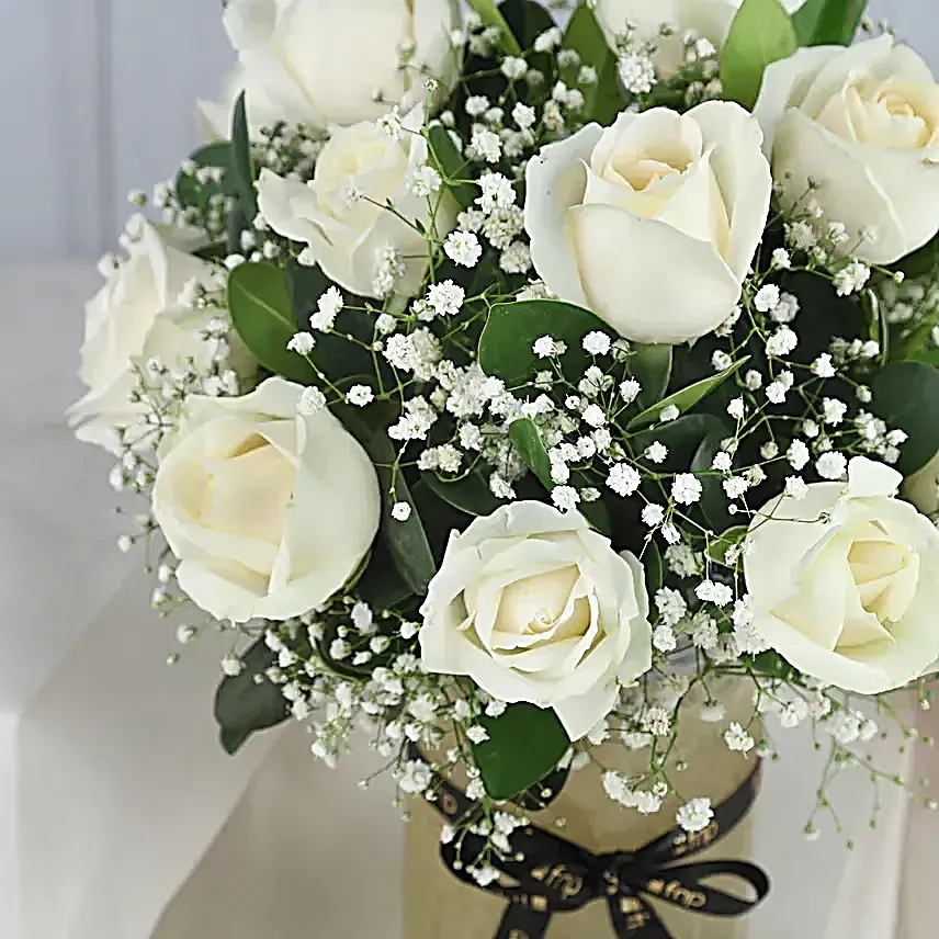 Meenakari Love Bond Rakhi N Serene Roses Vase