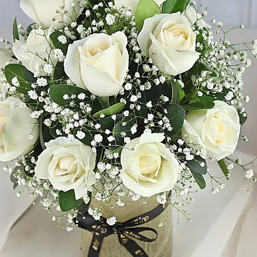 Meenakari Love Bond Rakhi N Serene Roses Vase