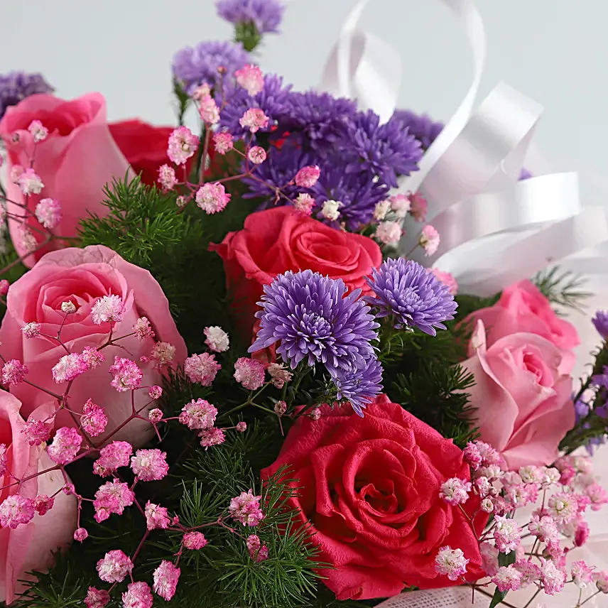 Mesmerising Mixed Roses Black Box