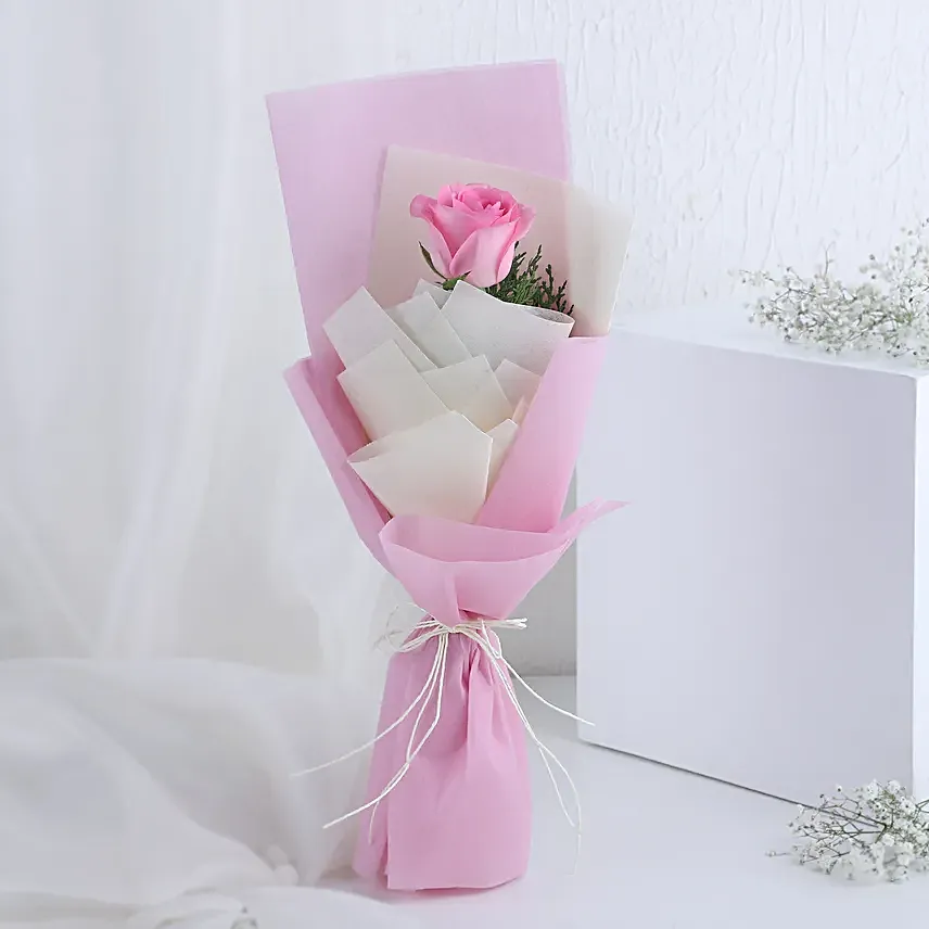 Mesmerising Rose N Cake Gift