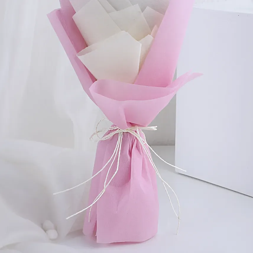 Mesmerising Rose N Cake Gift
