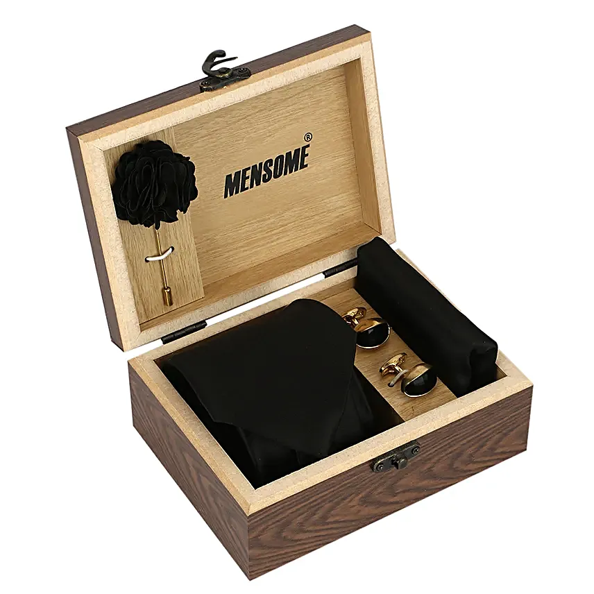 online men suit accessories