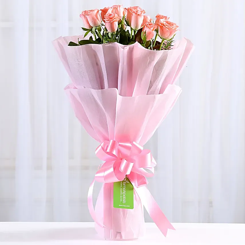 Mini Pink Roses Bouquet & Chocolates