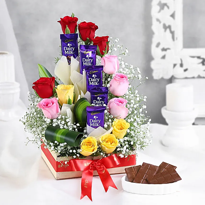 Mixed Roses Arrangement With Dairy Milk Chocolates