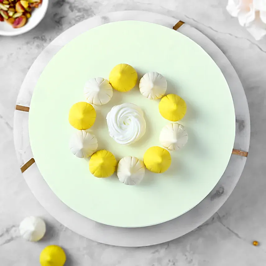 Modak Magic Butterscotch Cake Half Kg