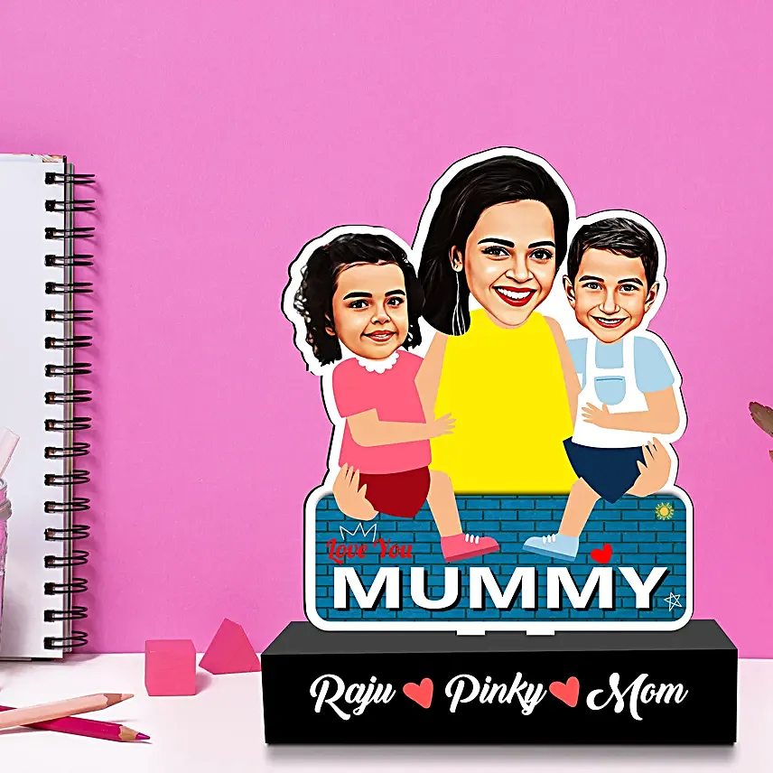 Mothers Embrace Personalised Caricature