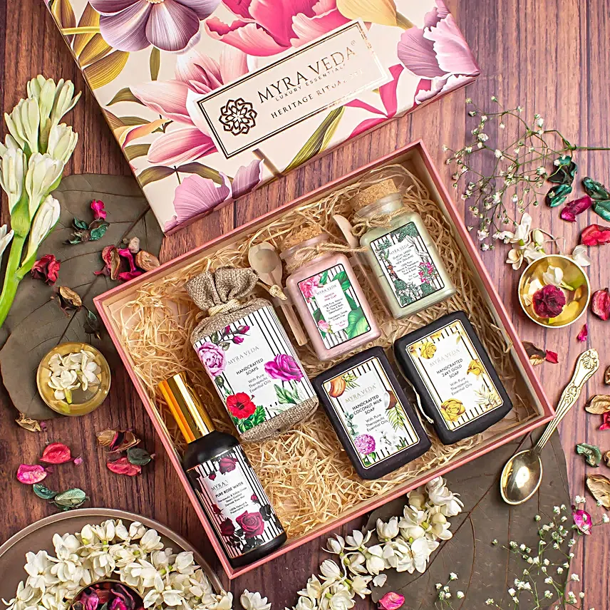 Myra Veda Exclusive Pamper Hamper
