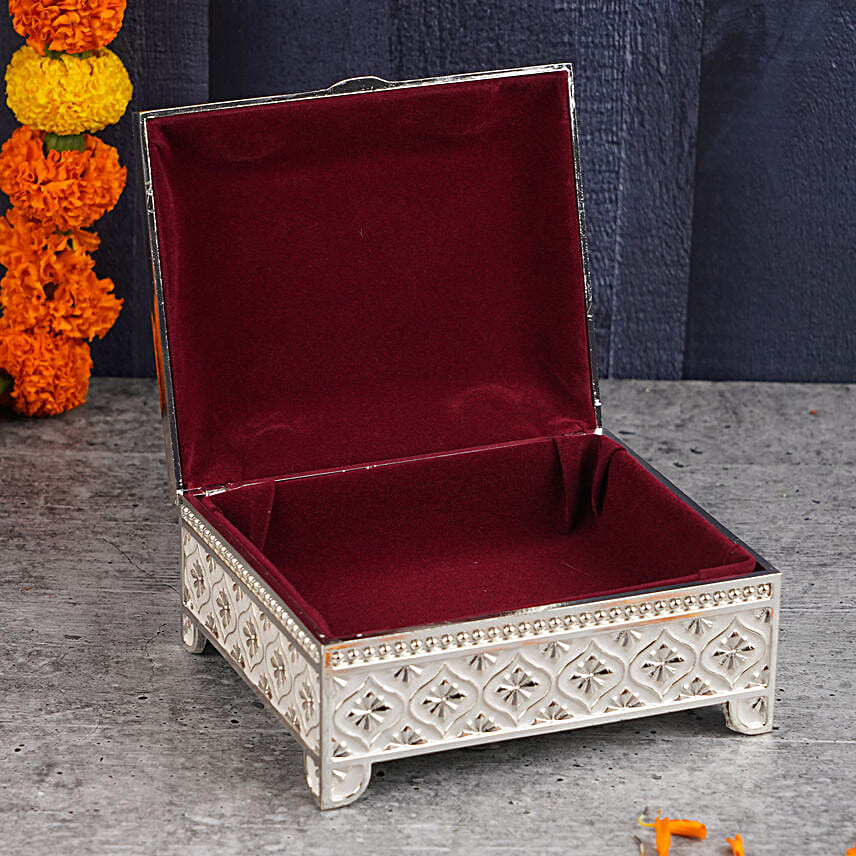 Navratna Samrat Stone Rakhi N Almonds Silver Box
