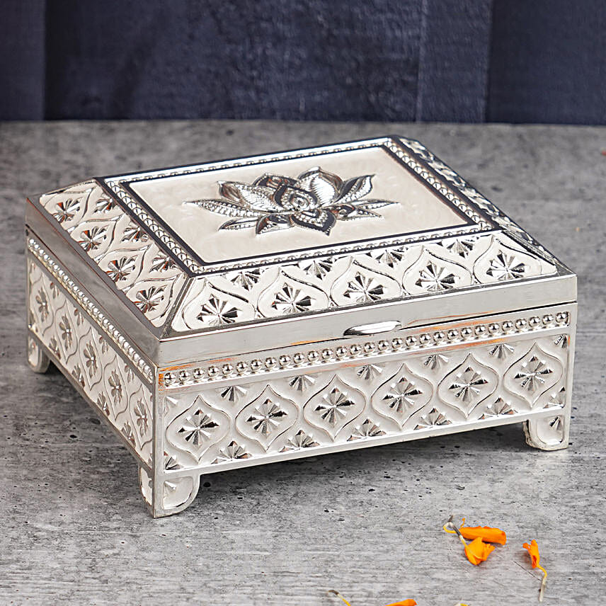 Navratna Samrat Stone Rakhi N Almonds Silver Box