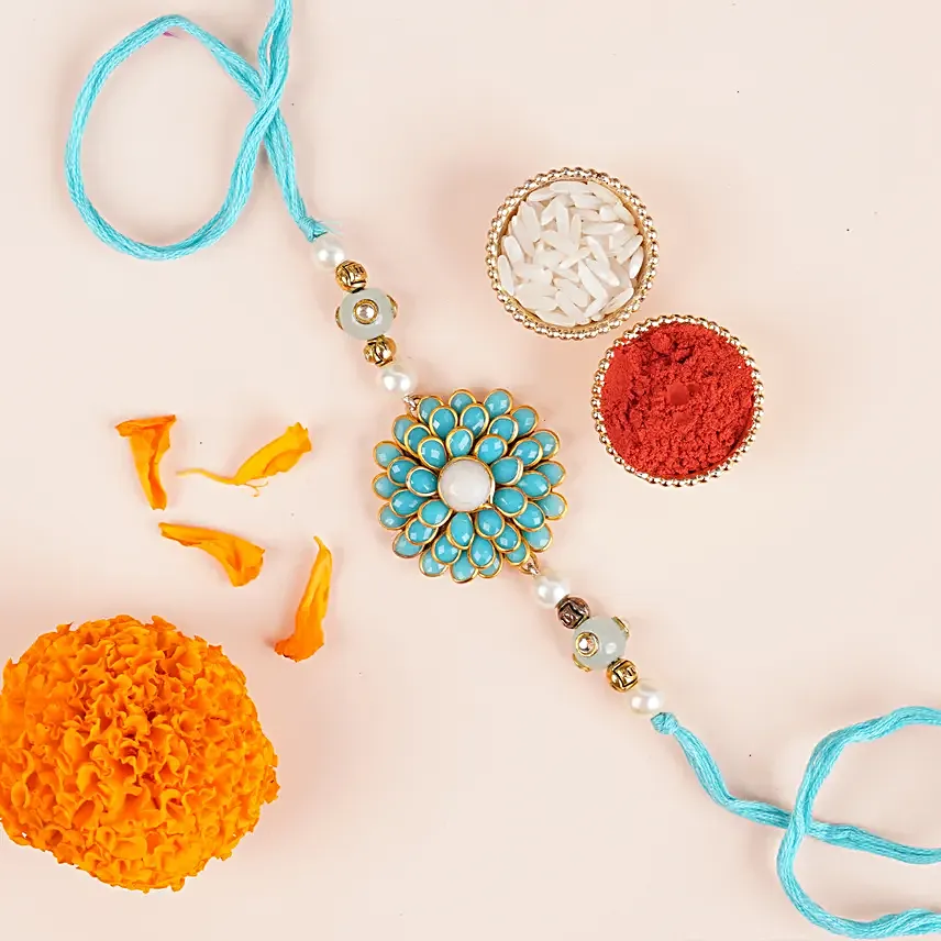 Neel Pushpa Pacchi Rakhi N Almonds Silver Box