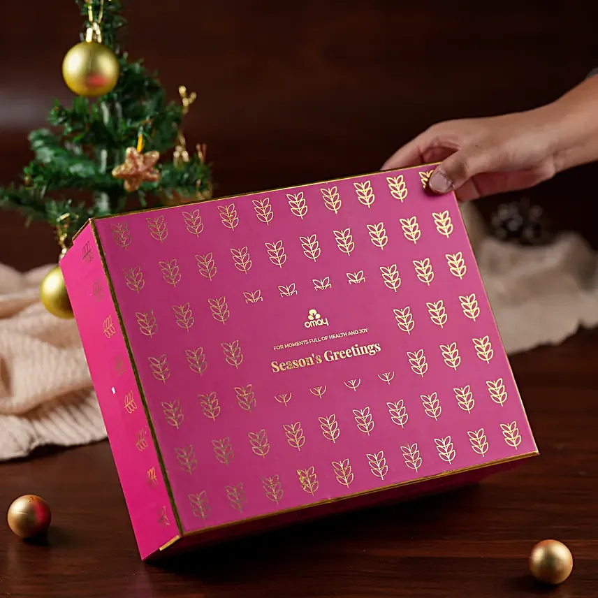 Omay Golden Glow Festive Collection