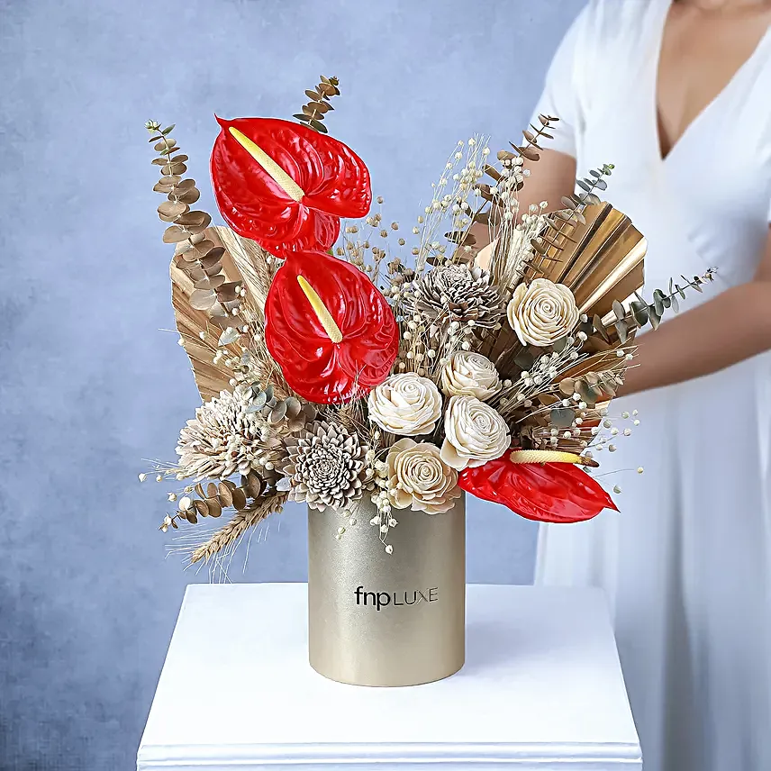 Opulent Botanical Elegance