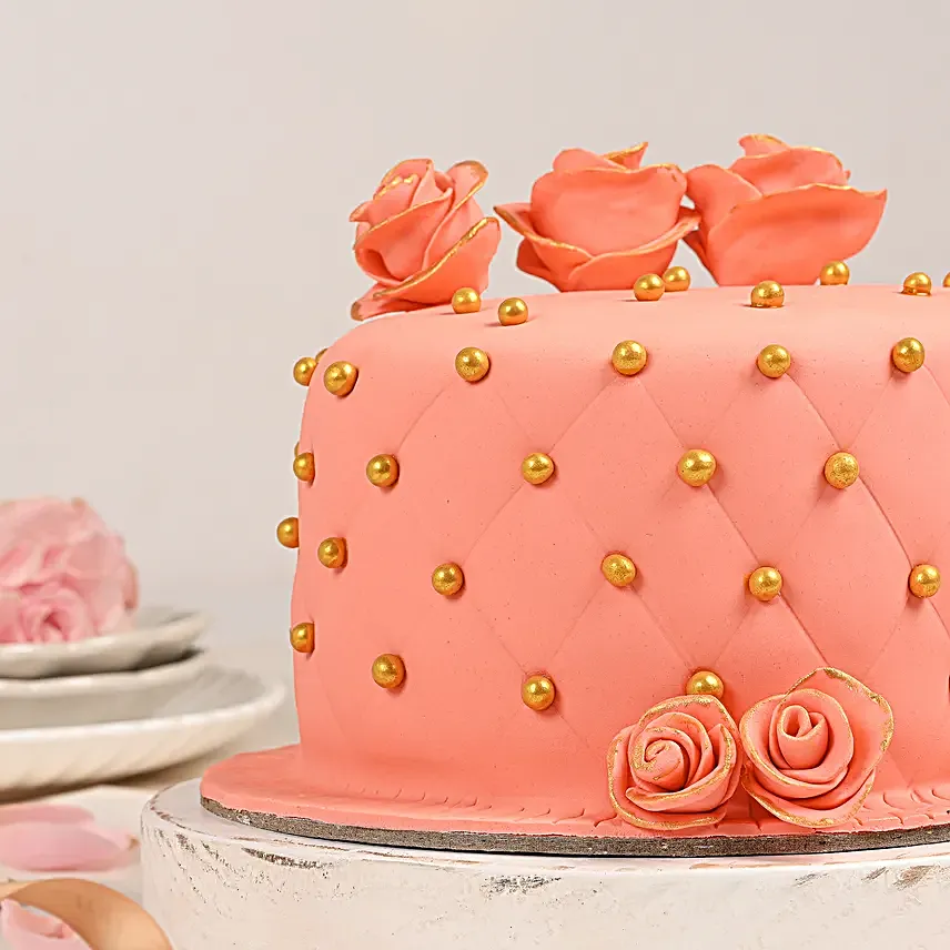 Pearly Rosettes Designer Cake