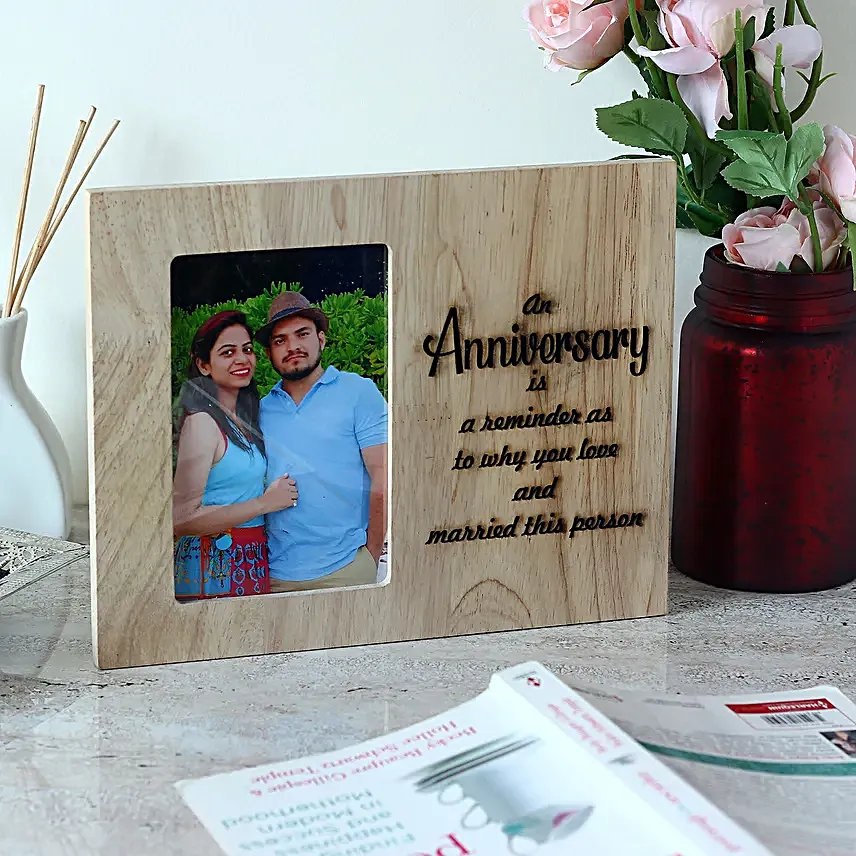 Engraved frame